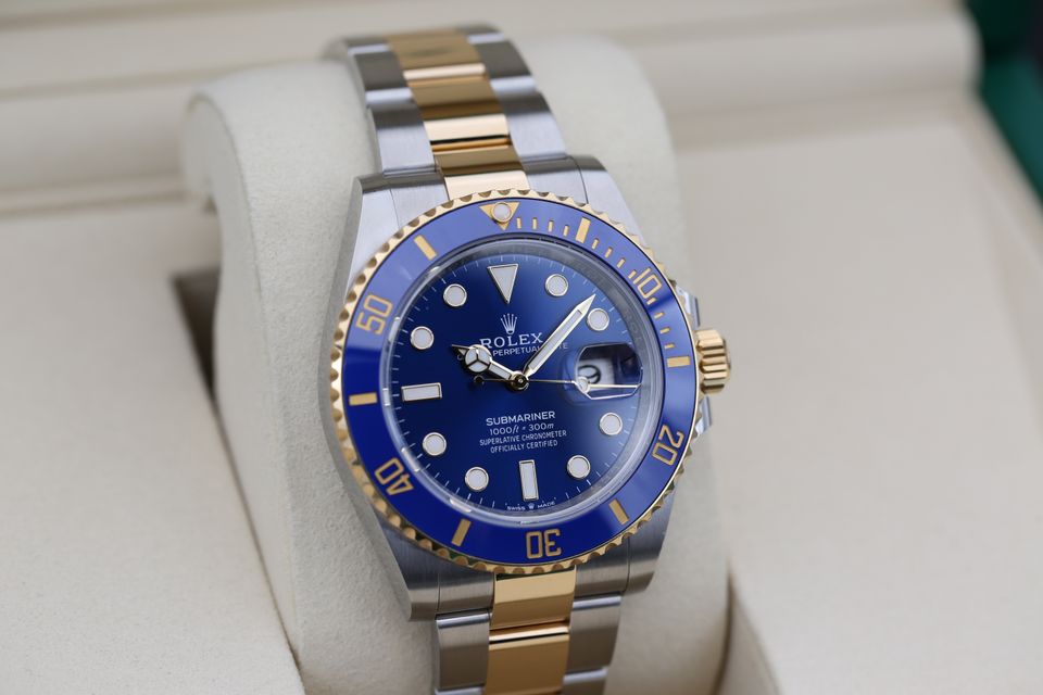 Rolex Submariner 126613 LB Image 2